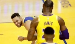 沃神最新爆料库里,沃神曝最新动态，揭秘下家之谜！”